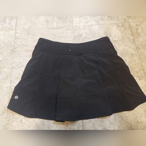 VEUC Lululemon Athetica Skirt 6 Black